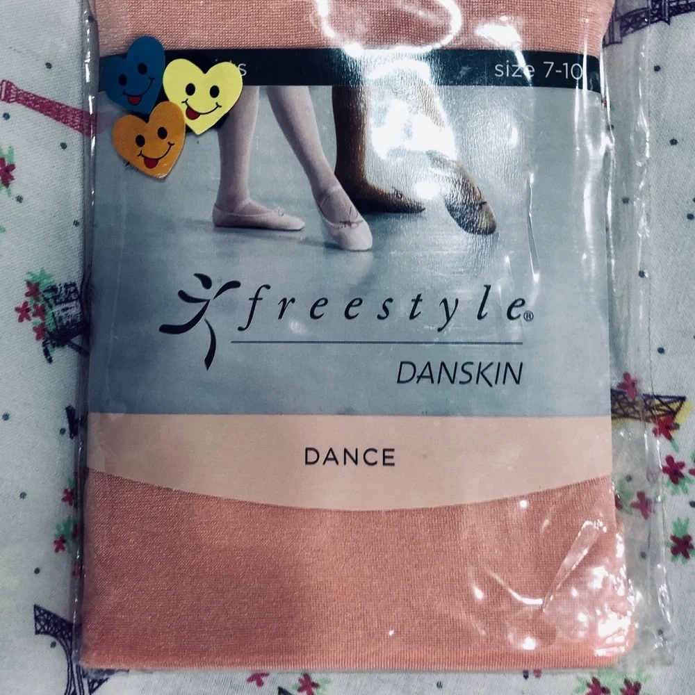 Danskin Girl’s Pink Dance Tights Size 7 - 10